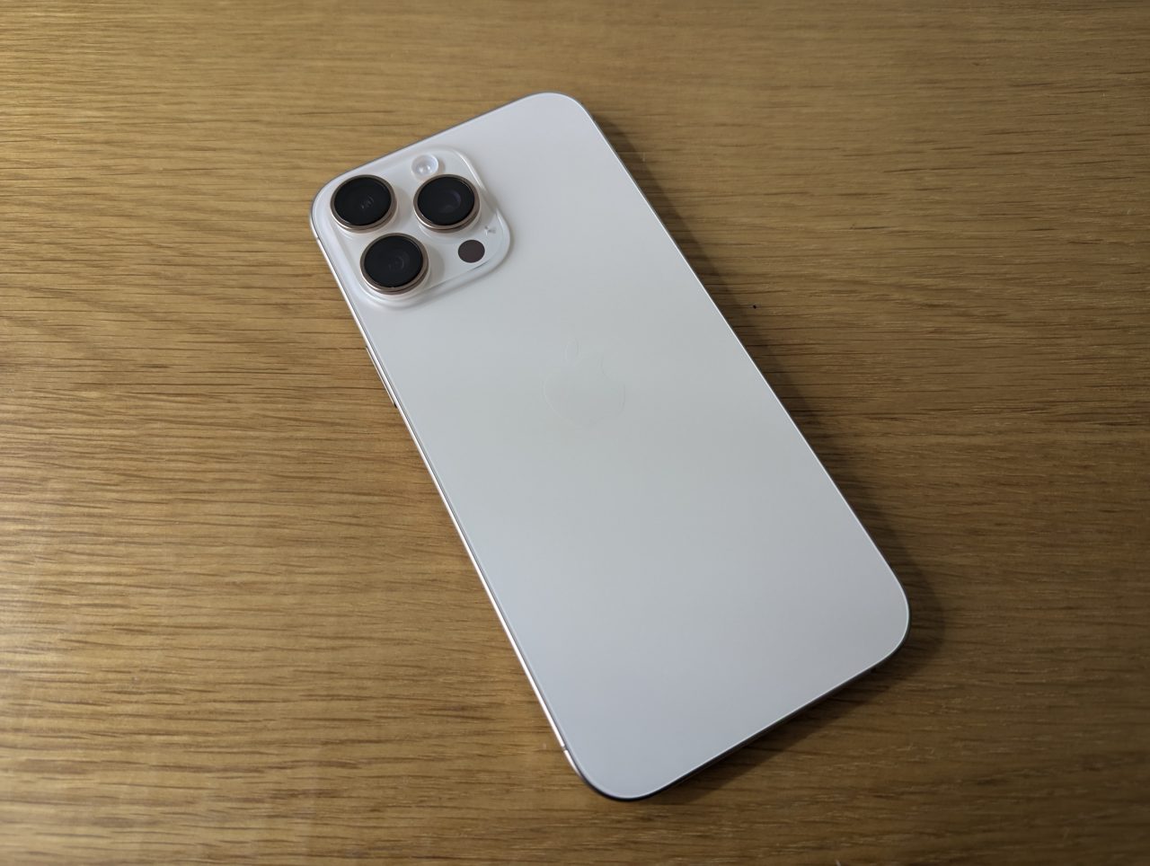 iPhone16 Pro Max