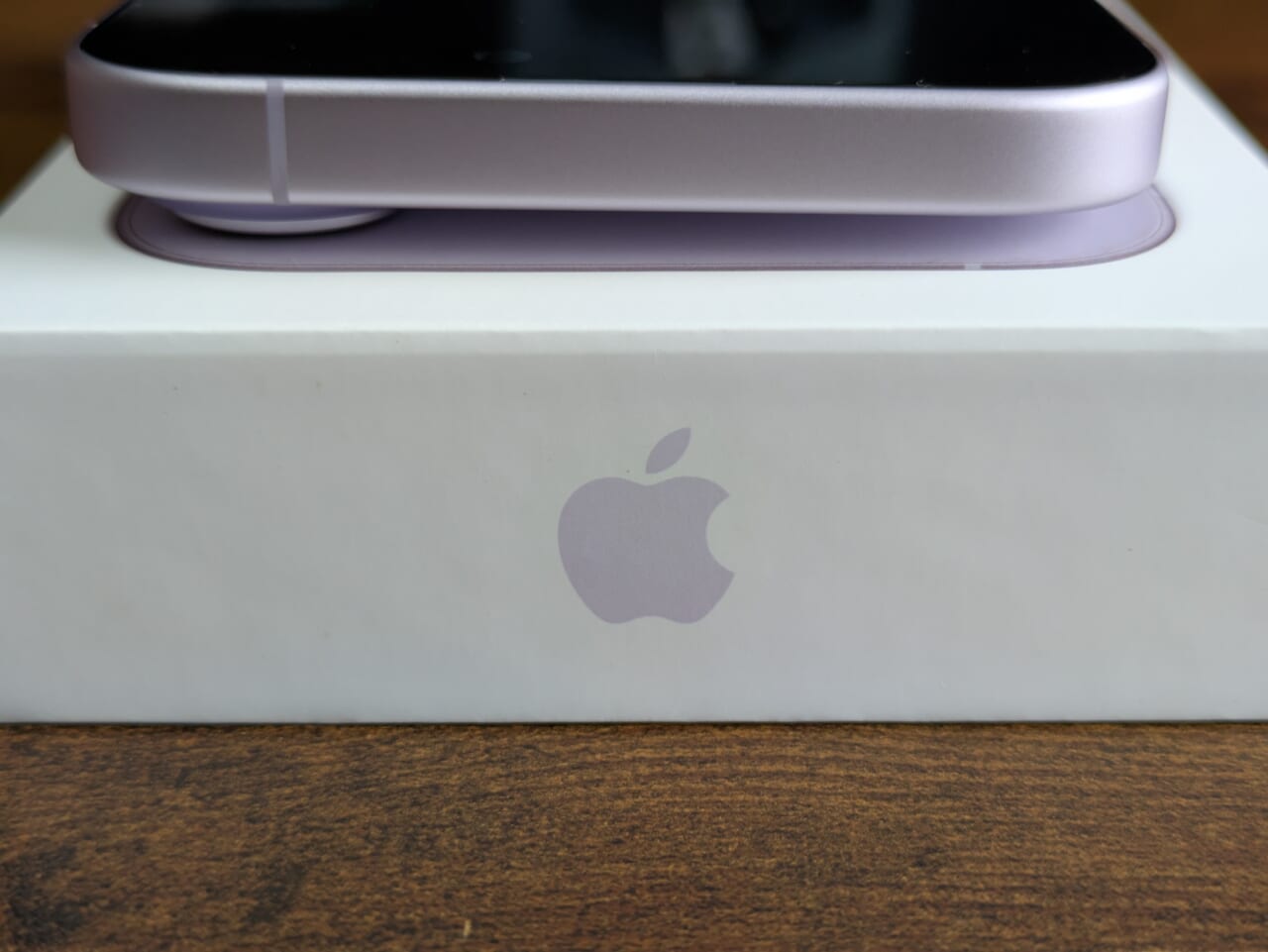 iPhone17の写真 デザイン