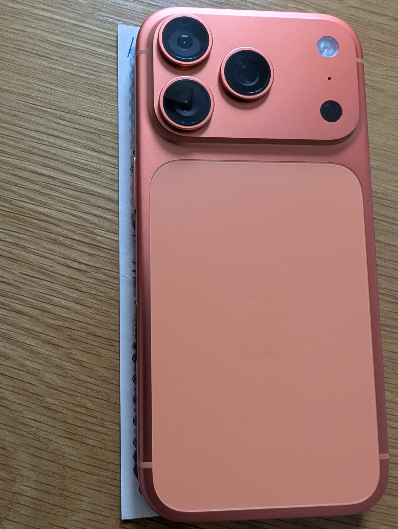 iPhone17 Pro実機写真